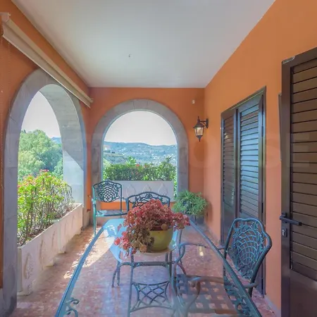 Fantastic Rural House With Pool And Terrace Feriehus *