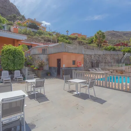 Сasa de vacaciones Fantastic Rural House With Pool And Terrace *