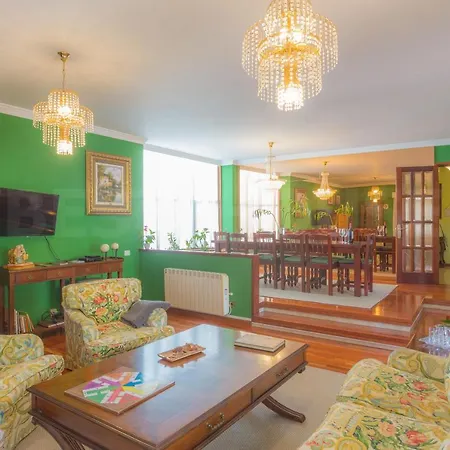Сasa de vacaciones Fantastic Rural House With Pool And Terrace *